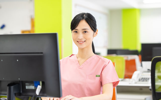医療機関の事務長になるには