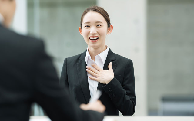 女性のスーツの場合