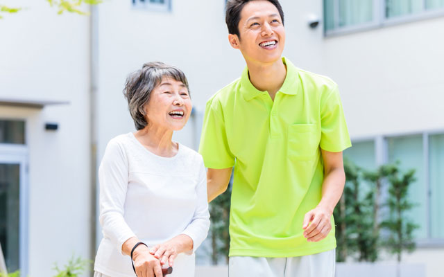 歩行介助における注意点