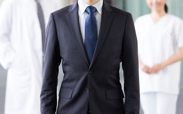 【事務長】介護・医療業界における転職の実際