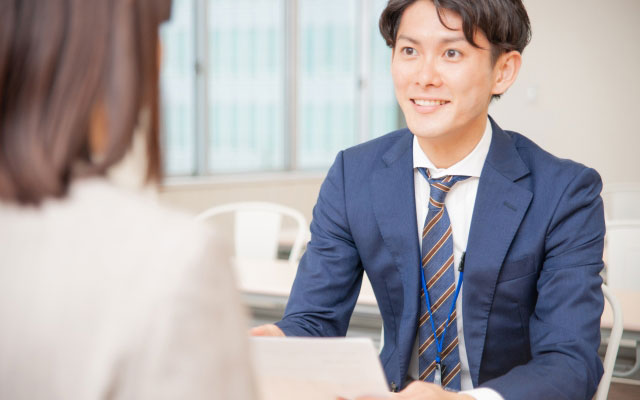 転職エージェントによる応募書類の添削