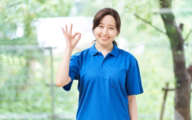 日本人の介護職員への影響とキャリア戦略